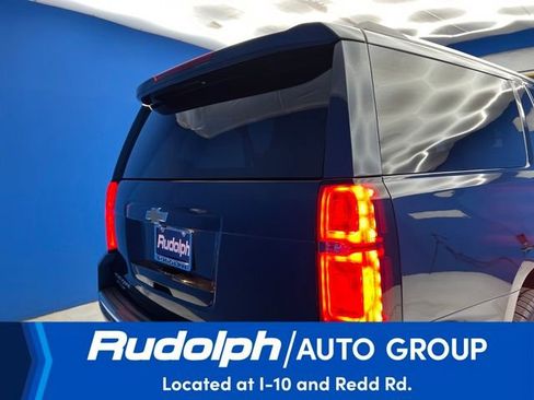 Used 2019 Chevrolet Suburban Premier w/ Premier Plus Edition image 5