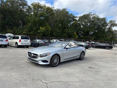 Used 2017 Mercedes-Benz S 550 Cabriolet image 19