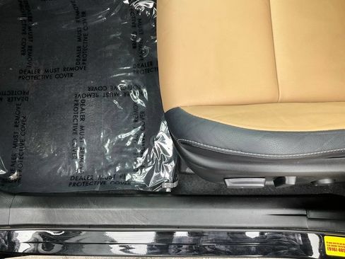 Used 2017 Toyota RAV4 Limited w/ Advanced Technology Package FWD image 17