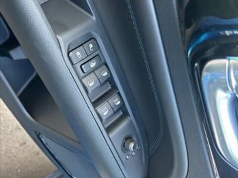 New 2026 Jeep Compass Limited image 31