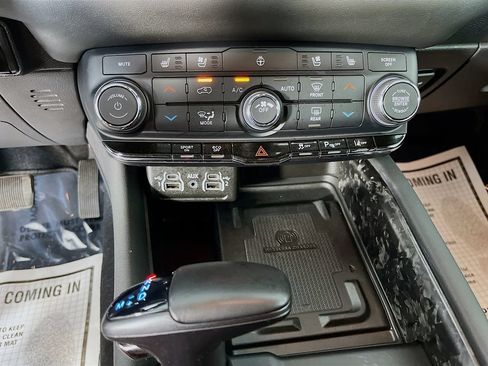 Used 2024 Dodge Durango R/T AWD/4WD image 22