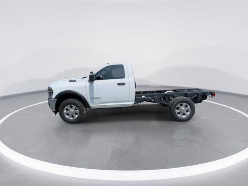 New 2025 RAM 3500 Big Horn image 6