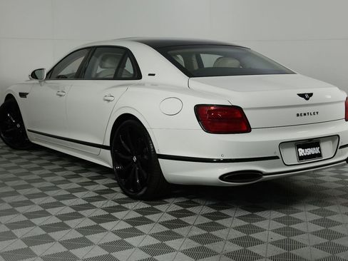 New 2025 Bentley Flying Spur Plug-In Hybrid AWD/4WD image 3