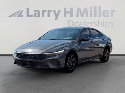 New 2026 Hyundai Elantra SEL Sport Premium