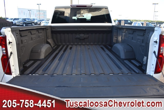 Used 2021 Chevrolet Silverado 2500 Custom w/ Custom Value Package AWD/4WD image 10