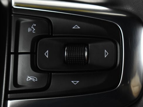 Used 2023 Chevrolet Blazer Premier w/ Driver Confidence II Package image 32