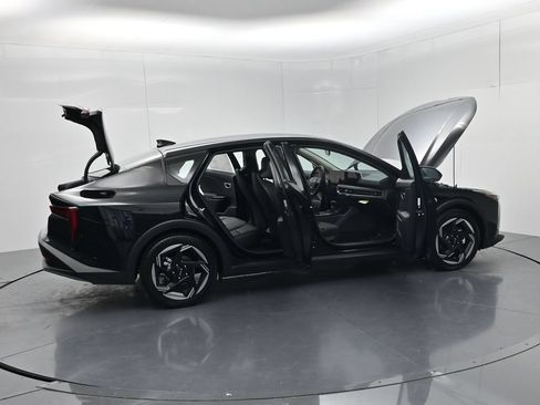 New 2026 Kia K4 EX FWD image 57