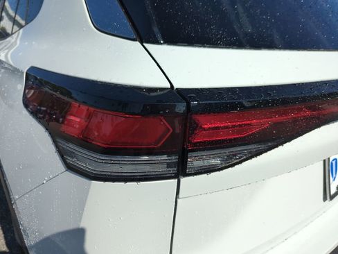 New 2026 Volkswagen Tiguan S image 14