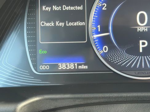 Used 2019 Lexus ES 350 Ultra Luxury w/ Accessory Package 2 FWD image 36