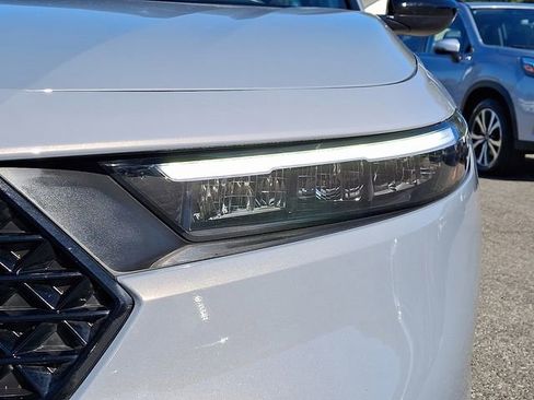 Used 2025 Honda Accord SE image 9