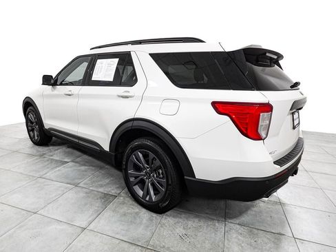 Certified 2024 Ford Explorer XLT w/ Equipment Group 202A AWD/4WD image 5