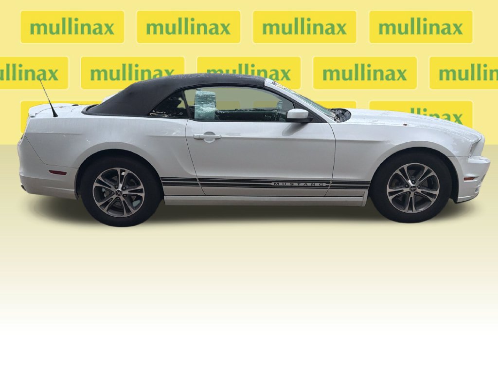 Used 2014 Ford Mustang Premium w/ Comfort Package RWD image 2