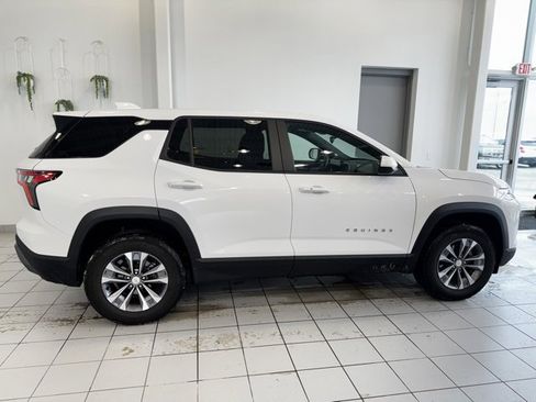 Certified 2025 Chevrolet Equinox LT image 34