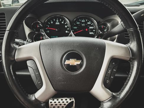 Used 2011 Chevrolet Silverado 1500 LT w/ Texas Edition RWD image 8