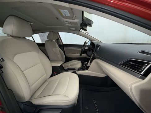 Used 2017 Hyundai Elantra Value Edition FWD image 13