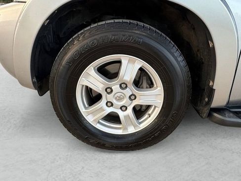 Used 2017 Toyota Sequoia SR5 w/ Premium Package RWD image 23