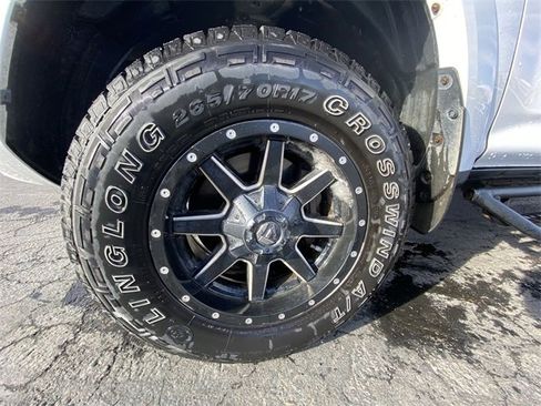 Used 2016 Toyota 4Runner SR5 image 10