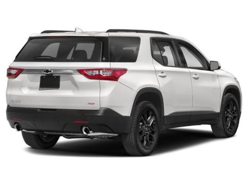 Used 2021 Chevrolet Traverse RS AWD/4WD image 2