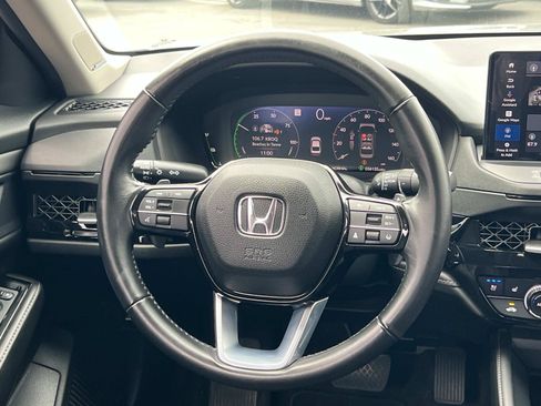 Certified 2023 Honda Accord Touring image 8