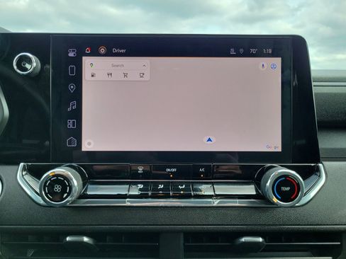 Used 2024 Chevrolet Colorado W/T image 17