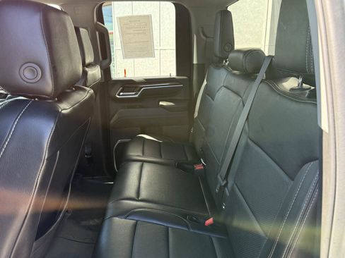 Used 2024 Chevrolet Silverado 3500 LT AWD/4WD image 14