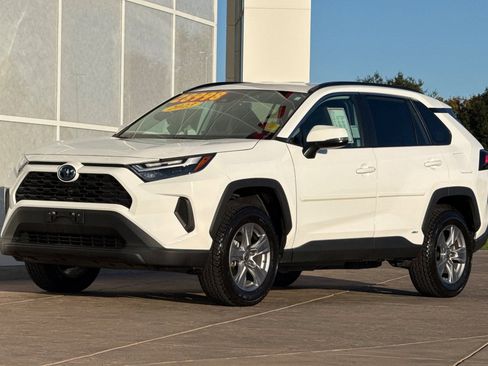 Certified 2023 Toyota RAV4 LE image 10