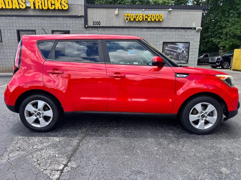 Used 2019 Kia Soul w/ Convenience Package FWD image 8