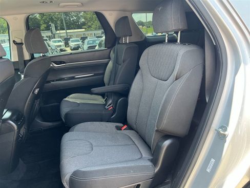 Used 2022 Hyundai Palisade SEL w/ Convenience Package FWD image 7