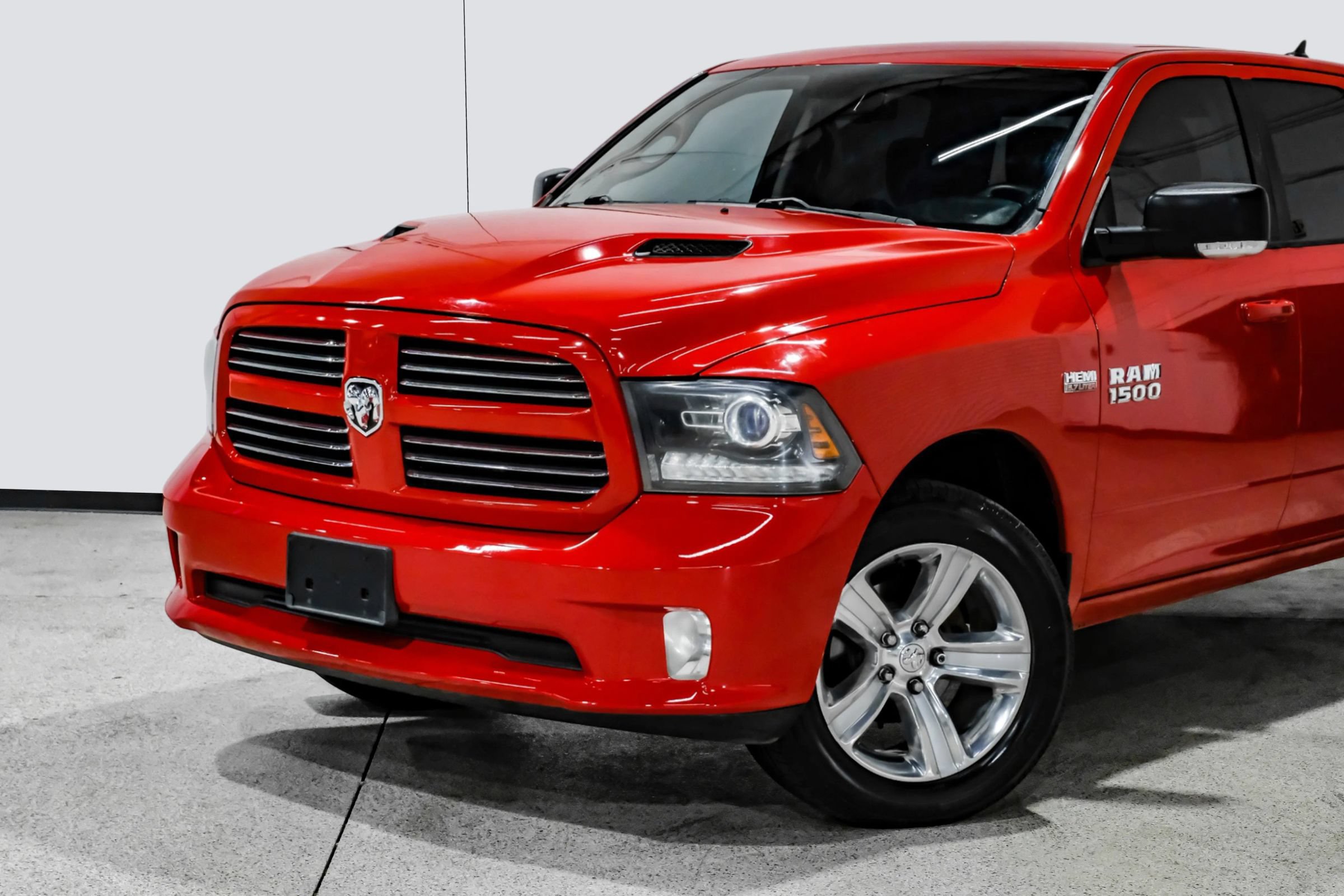 Used 2013 RAM 1500 Sport w/ Sport Premium Group AWD/4WD image 12