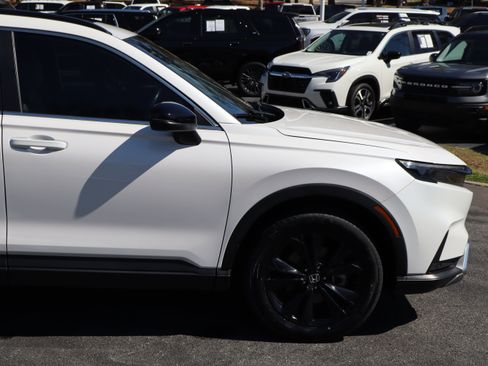 Used 2024 Honda CR-V Sport Touring image 6