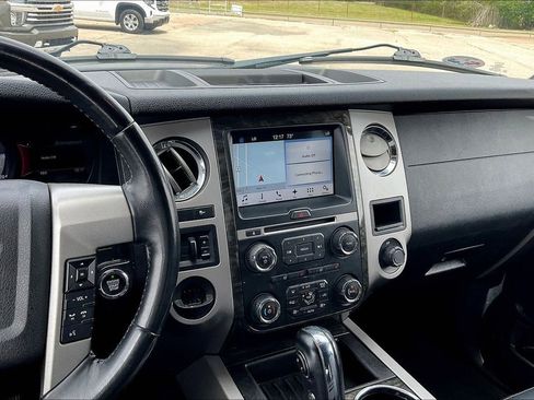 Used 2017 Ford Expedition EL Limited w/ Equipment Group 301A RWD image 9