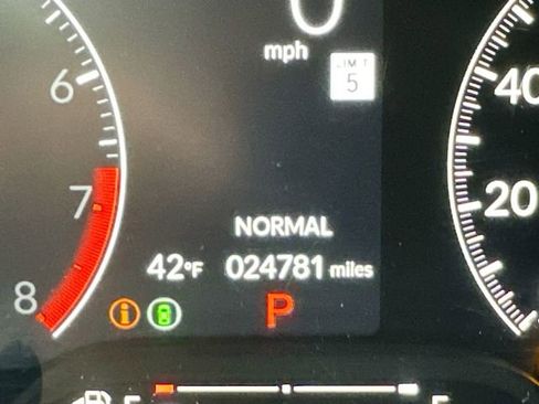 Used 2023 Honda Civic Sport image 14