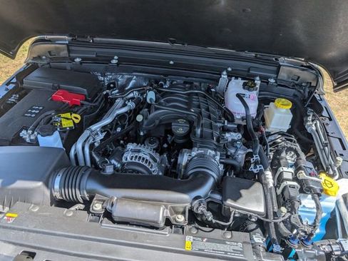 New 2026 Jeep Gladiator Sport AWD/4WD image 29