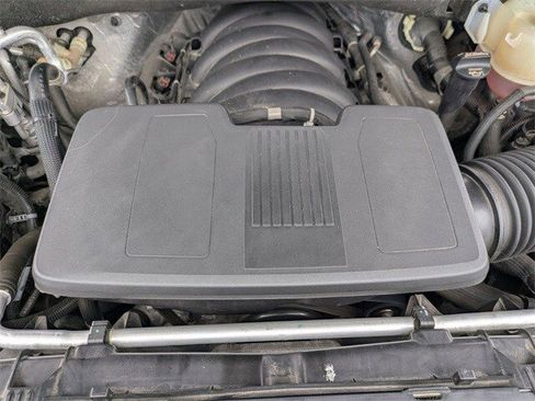 Used 2023 Chevrolet Tahoe Z71 w/ Z71 Off-Road Package image 20