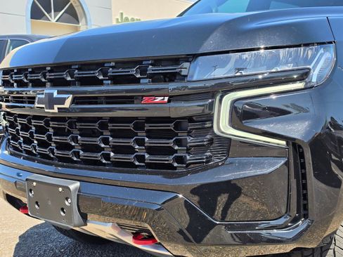 Used 2021 Chevrolet Suburban Z71 image 7