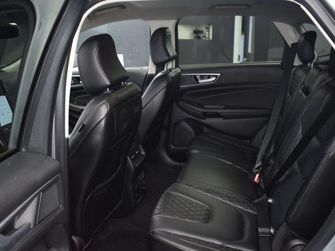 Used 2024 Ford Edge Titanium AWD/4WD image 22
