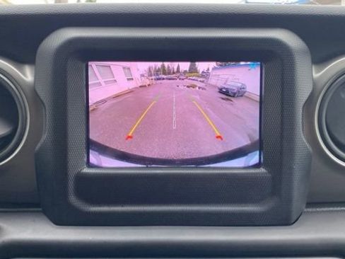 Used 2023 Jeep Wrangler Sport S w/ Cold Weather Group image 31