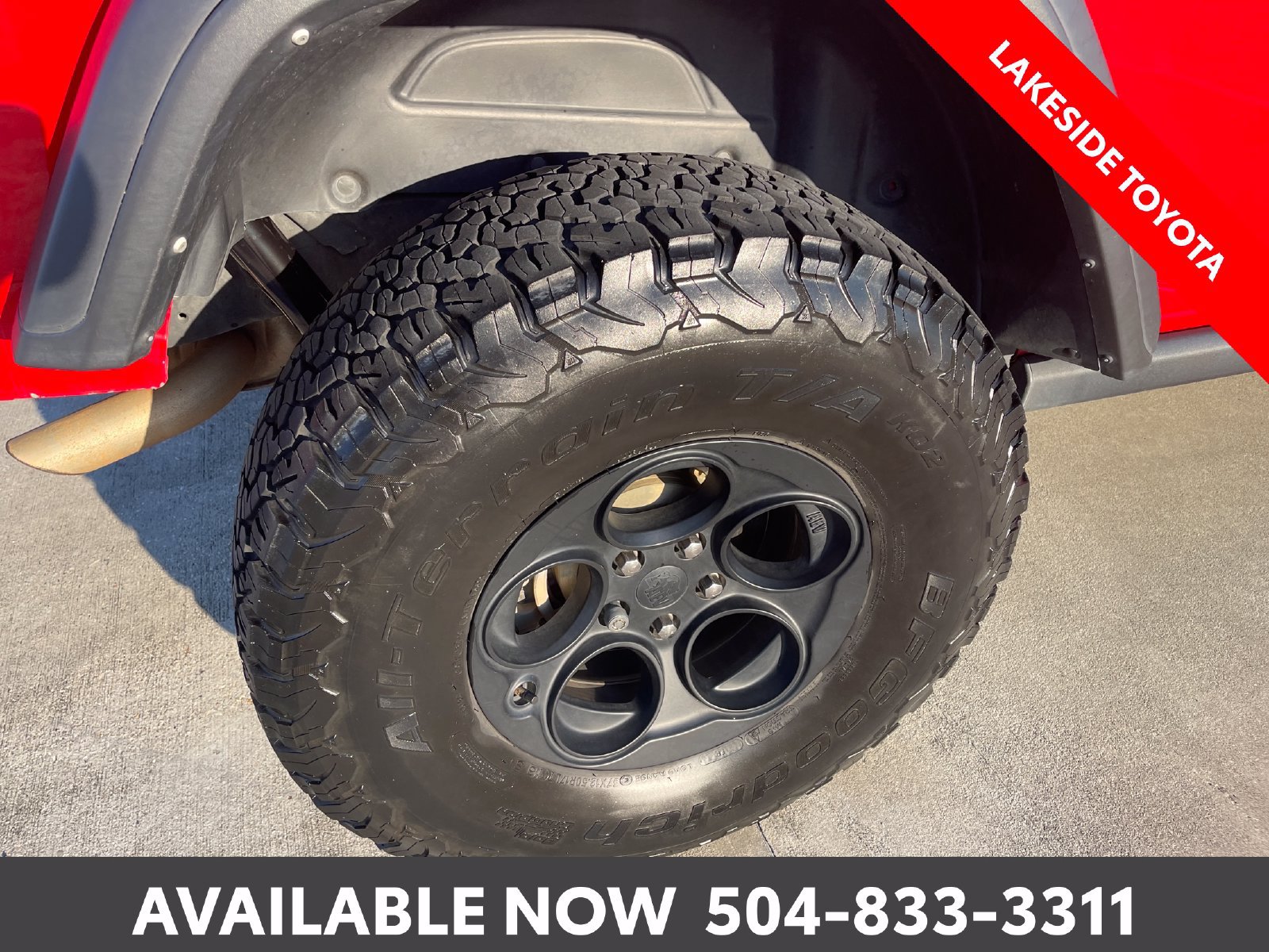 Used 2023 Jeep Wrangler Unlimited Rubicon 4xe AWD/4WD image 11