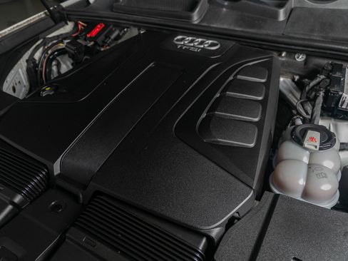 Used 2018 Audi Q7 2.0T Premium Plus w/ Premium Plus Package image 19