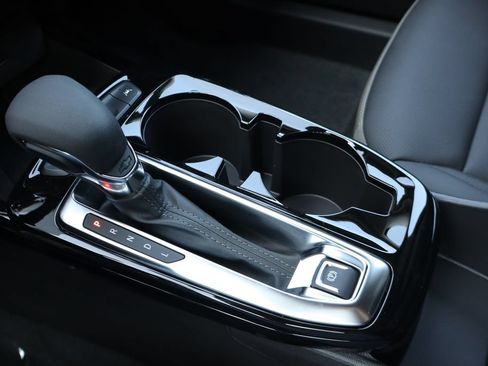 New 2026 Chevrolet Trax ACTIV w/ Sunroof Package FWD image 9