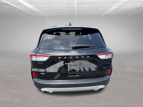 Used 2022 Ford Escape SE FWD image 7