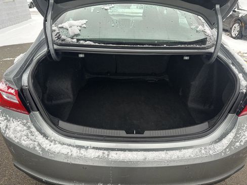 Used 2024 Chevrolet Malibu LT image 10