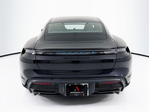 Used 2022 Porsche Taycan Turbo S image 10
