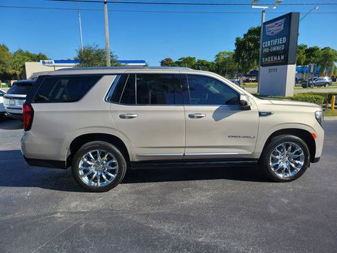 Used 2021 GMC Yukon Denali w/ Denali Ultimate Package image 6
