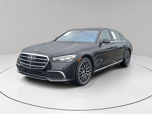 Certified 2022 Mercedes-Benz S 580 4MATIC Sedan image 3