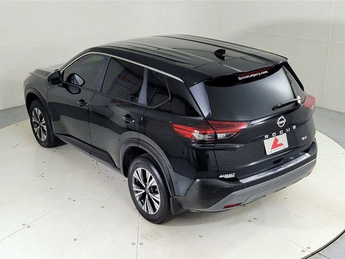 Certified 2023 Nissan Rogue SV image 40