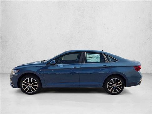 New 2026 Volkswagen Jetta SE FWD image 5
