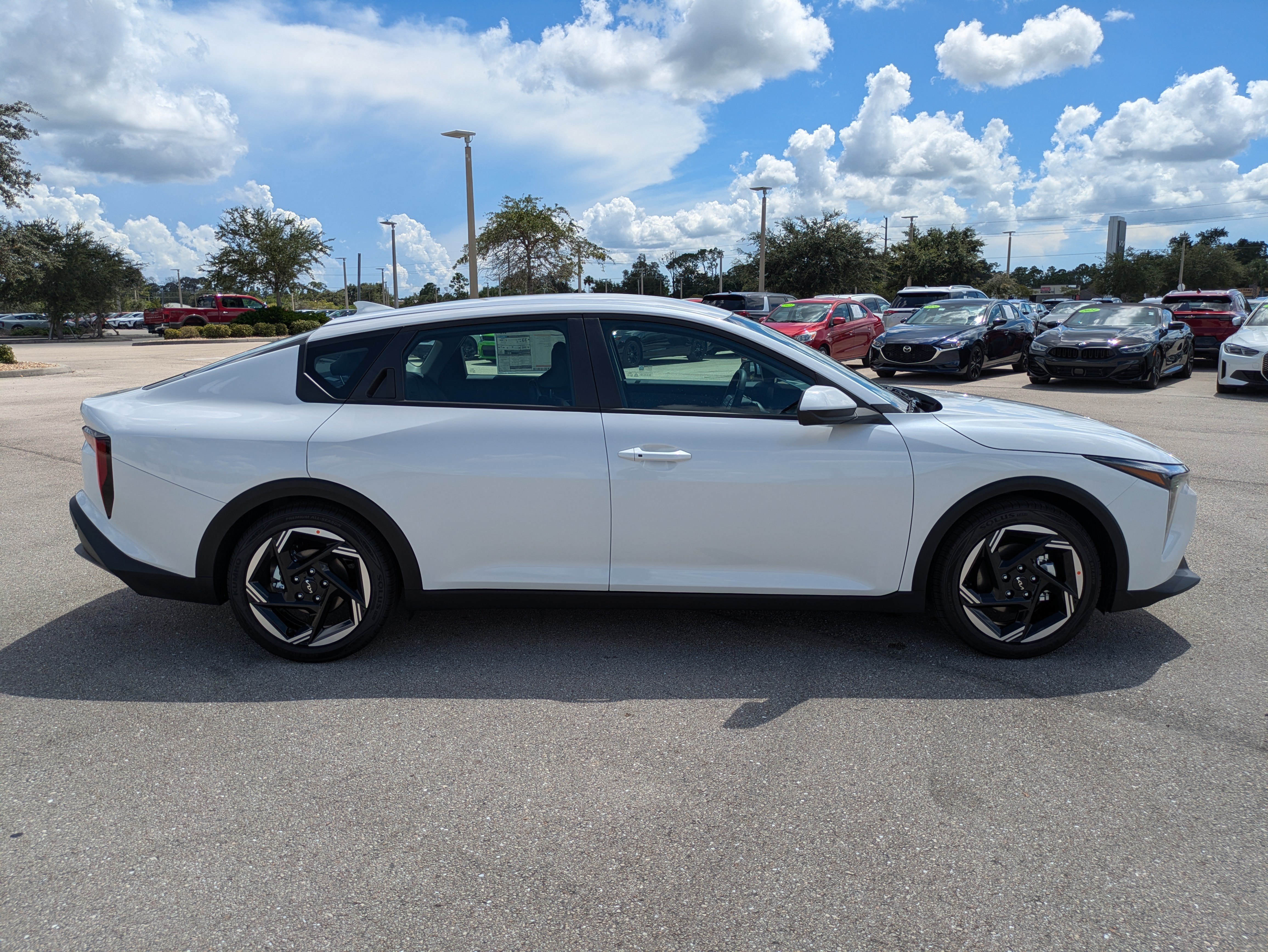New 2026 Kia K4 EX FWD image 3