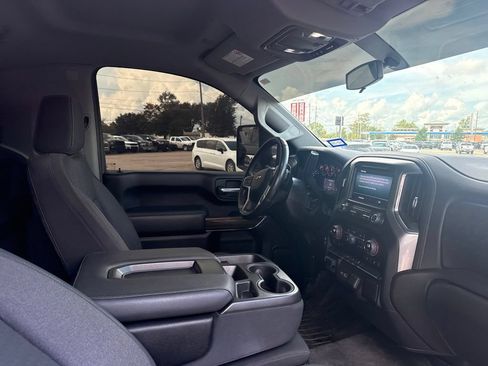 Used 2022 Chevrolet Silverado 2500 LT w/ Convenience Package RWD image 11