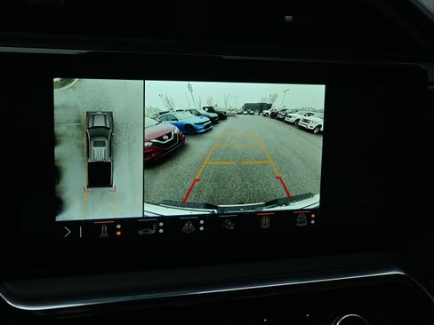 Used 2025 GMC Sierra 1500 Denali Ultimate image 15